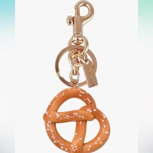 Purse charm pretzel clip in Gold so cute